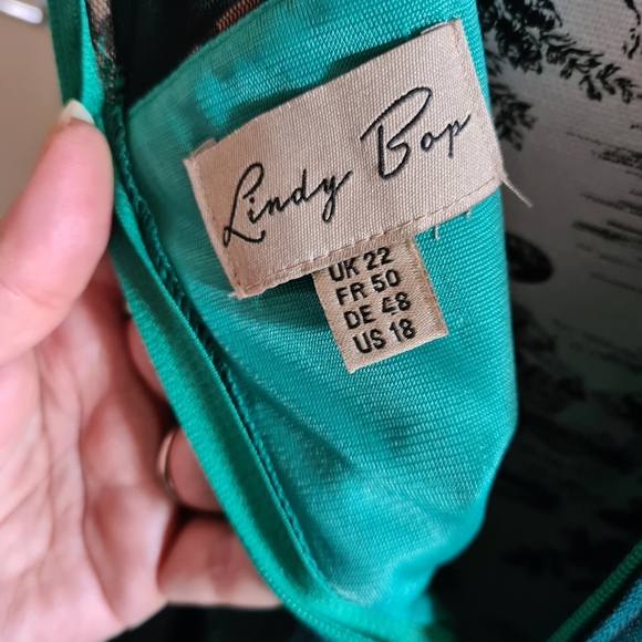 1950s Prom dress by Lindy Bop UK design - Picture 9 of 14